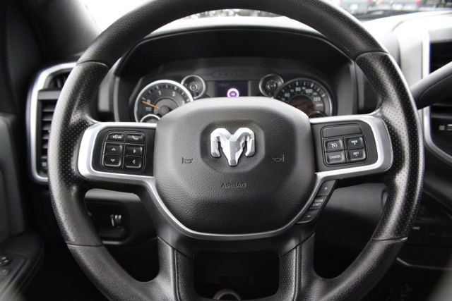 Used 2021 RAM 3500 Big Horn image 21