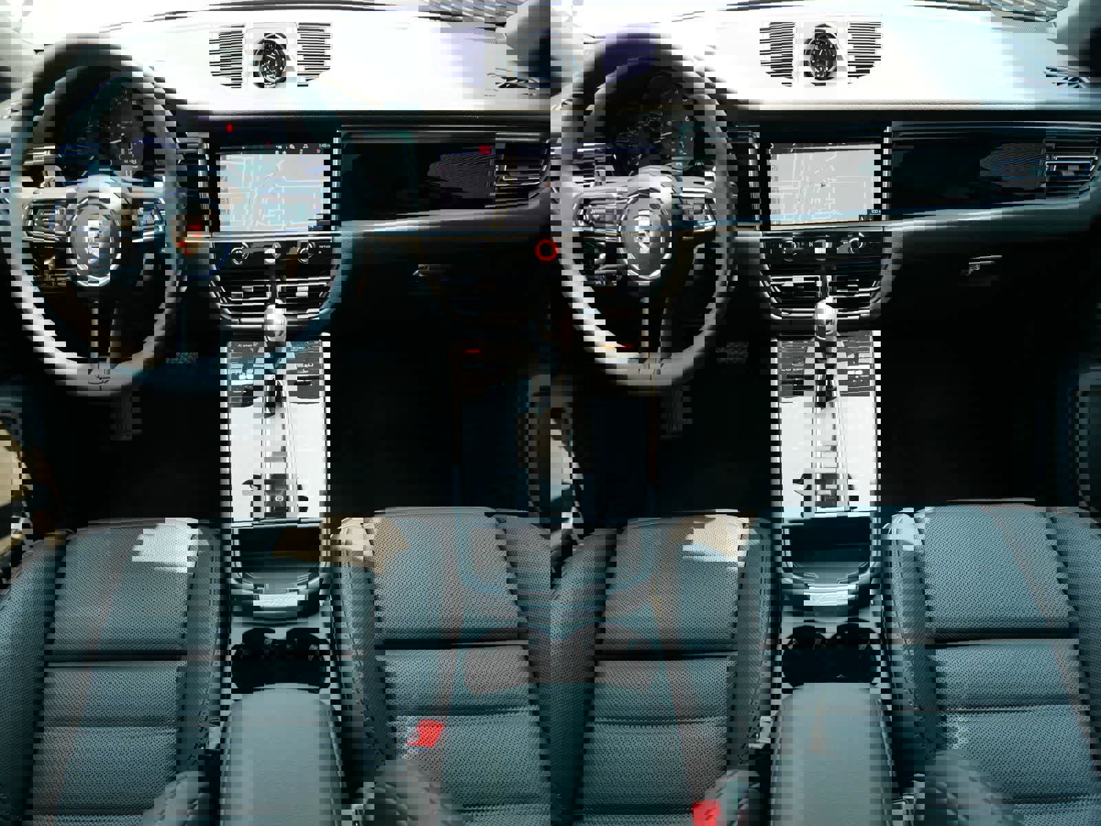 New 2025 Porsche Macan image 10