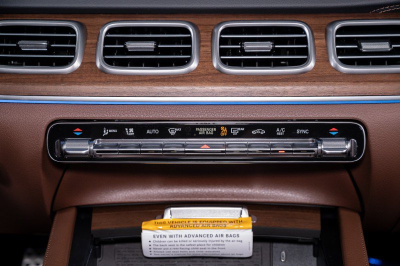New 2026 Mercedes-Benz GLS 450 4MATIC image 23