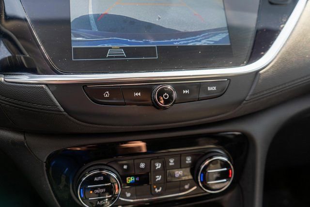 Used 2022 Buick Encore GX Select w/ Sport Touring Package FWD image 30