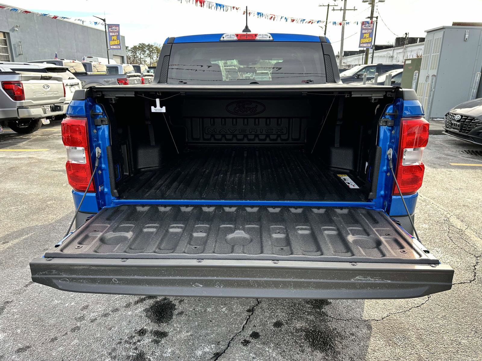 Used 2025 Ford Maverick XLT w/ XLT Luxury Package image 8