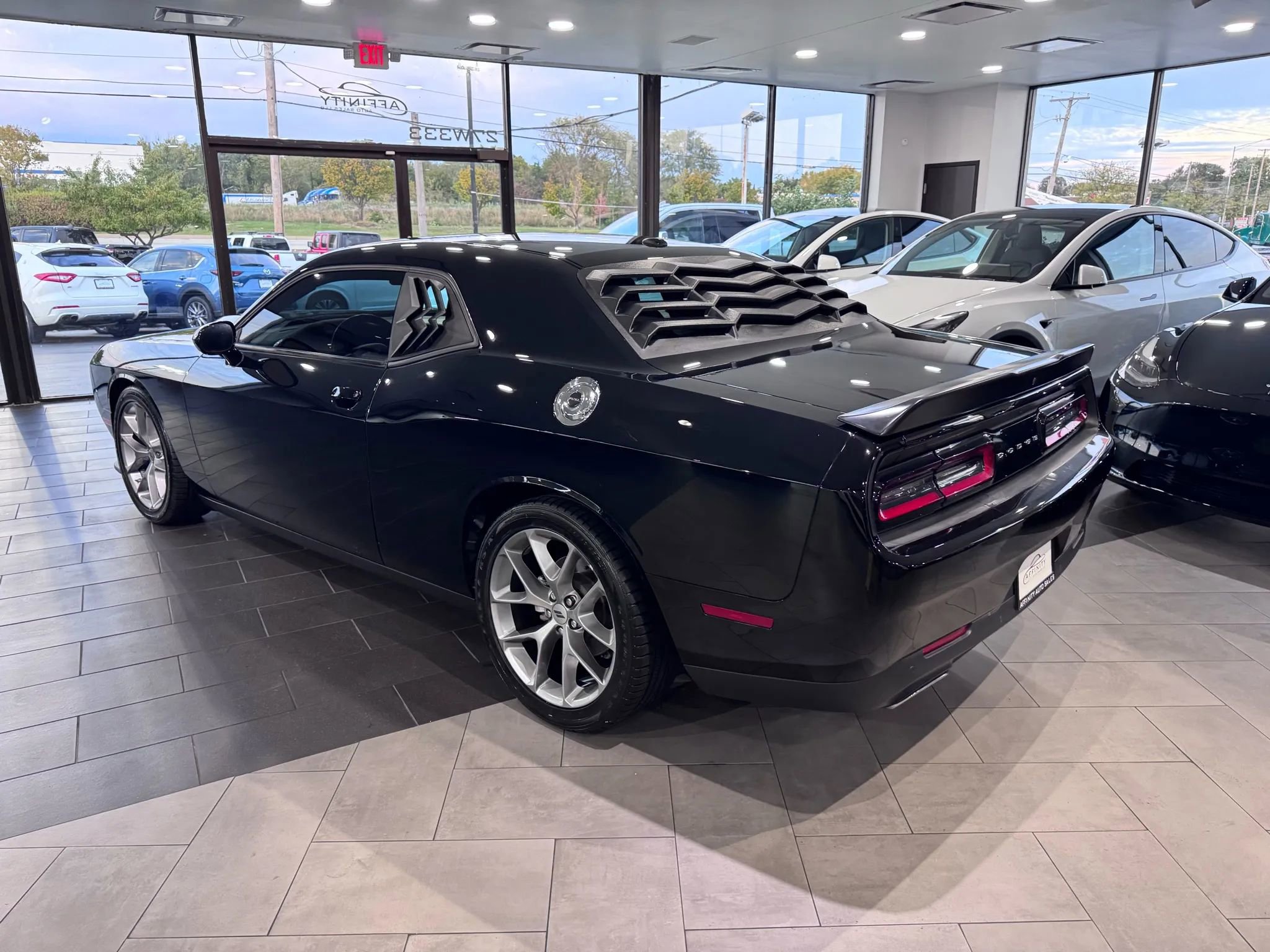 Used 2023 Dodge Challenger GT image 3