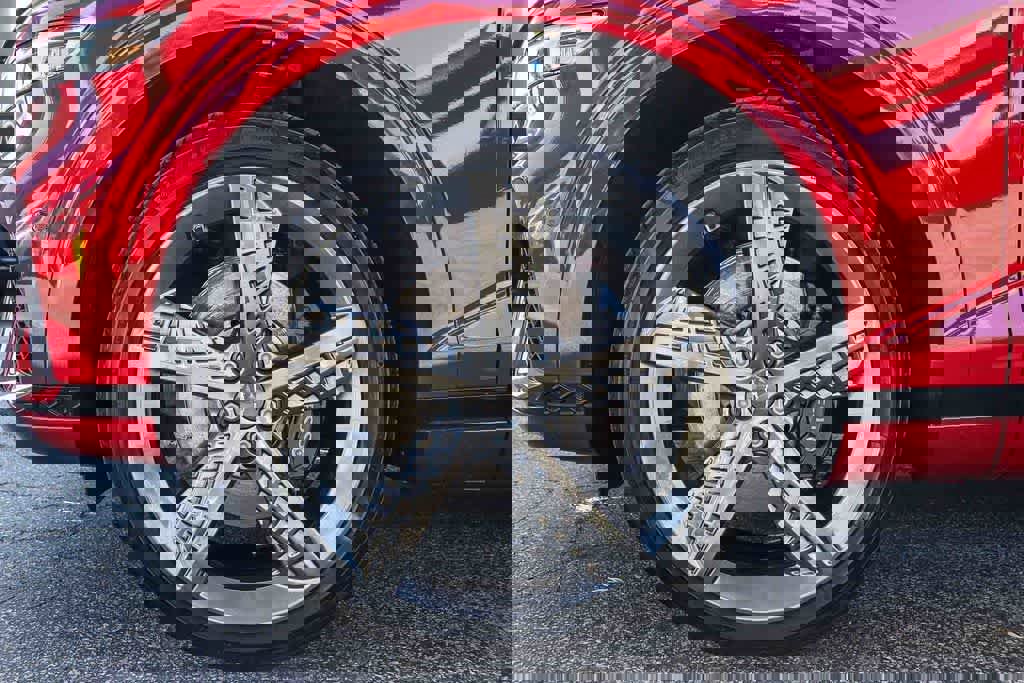 Used 2024 Genesis GV70 2.5T w/ Sport Prestige Package image 11