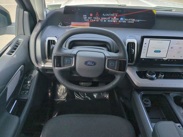 New 2026 Ford Expedition Active RWD image 15