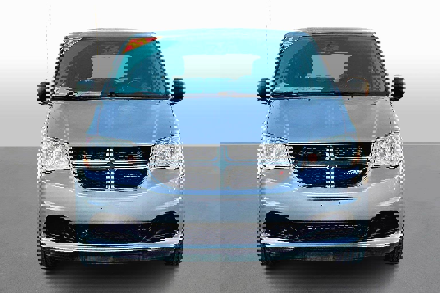 Used 2017 Dodge Grand Caravan SE w/ Power Window Group image 3