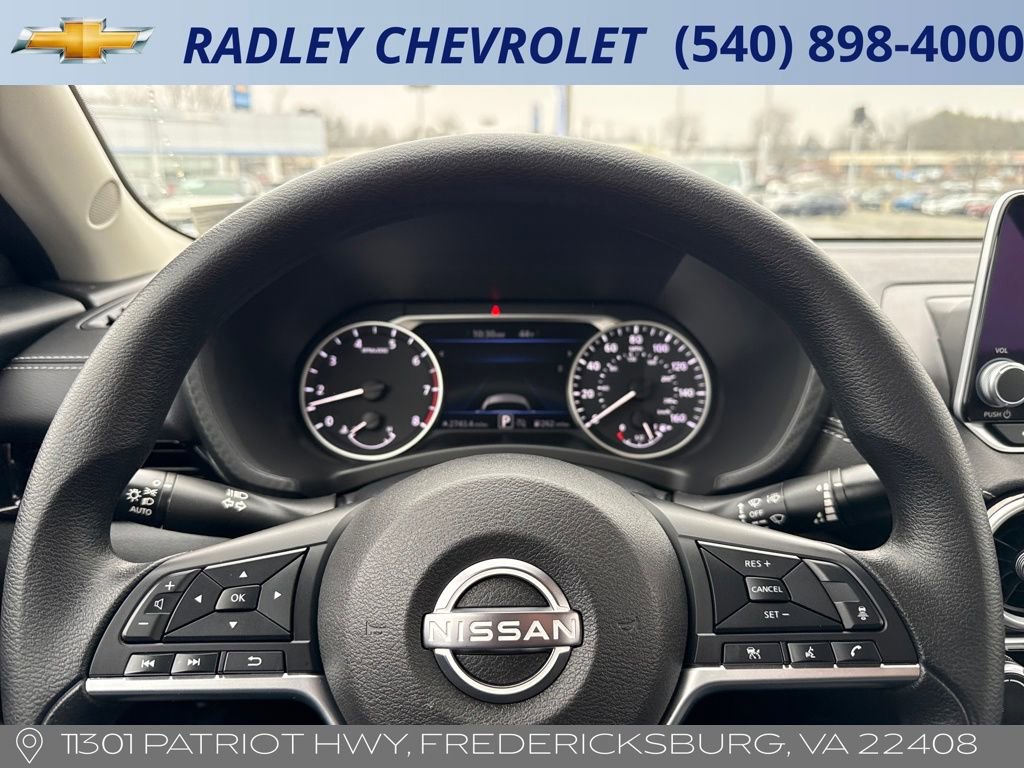 Used 2025 Nissan Sentra SV image 6