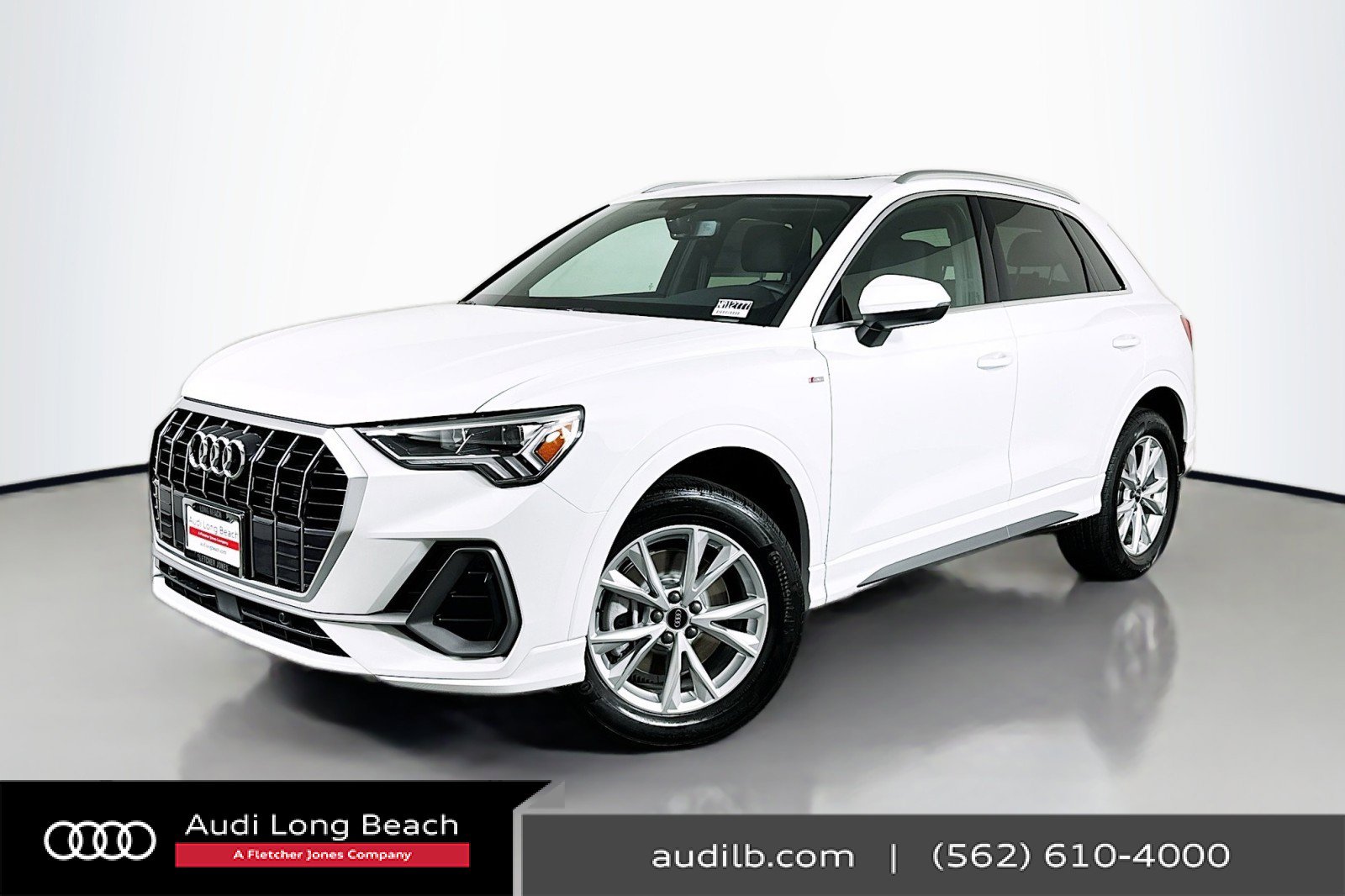 New 2025 Audi Q3 2.0T Premium image 1