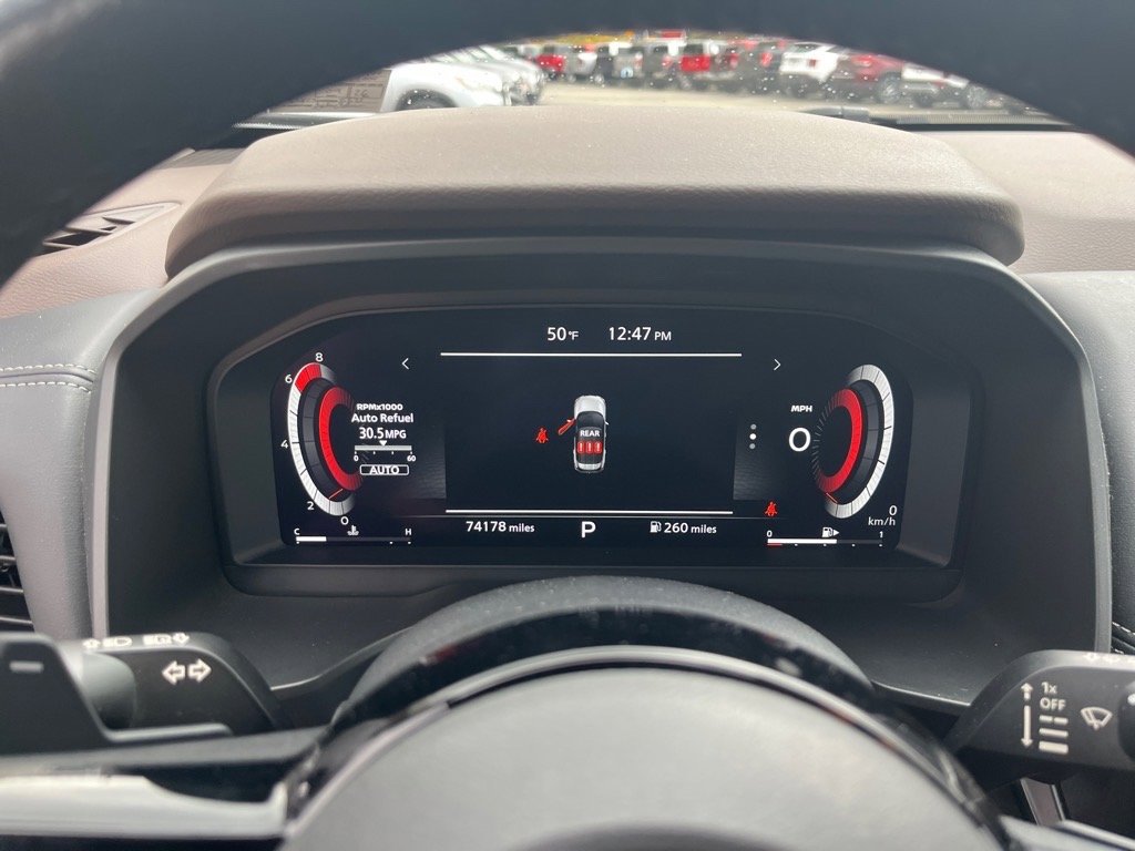 Used 2023 Nissan Rogue Platinum w/ Platinum Premium Package image 11