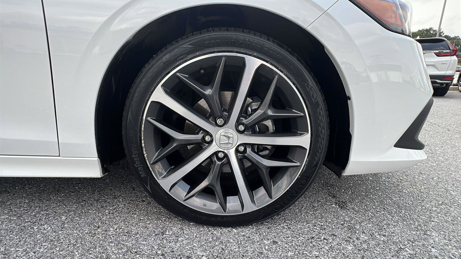 Used 2022 Honda Civic Touring image 11