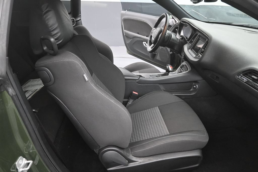 Used 2023 Dodge Challenger R/T w/ Blacktop Package RWD image 2