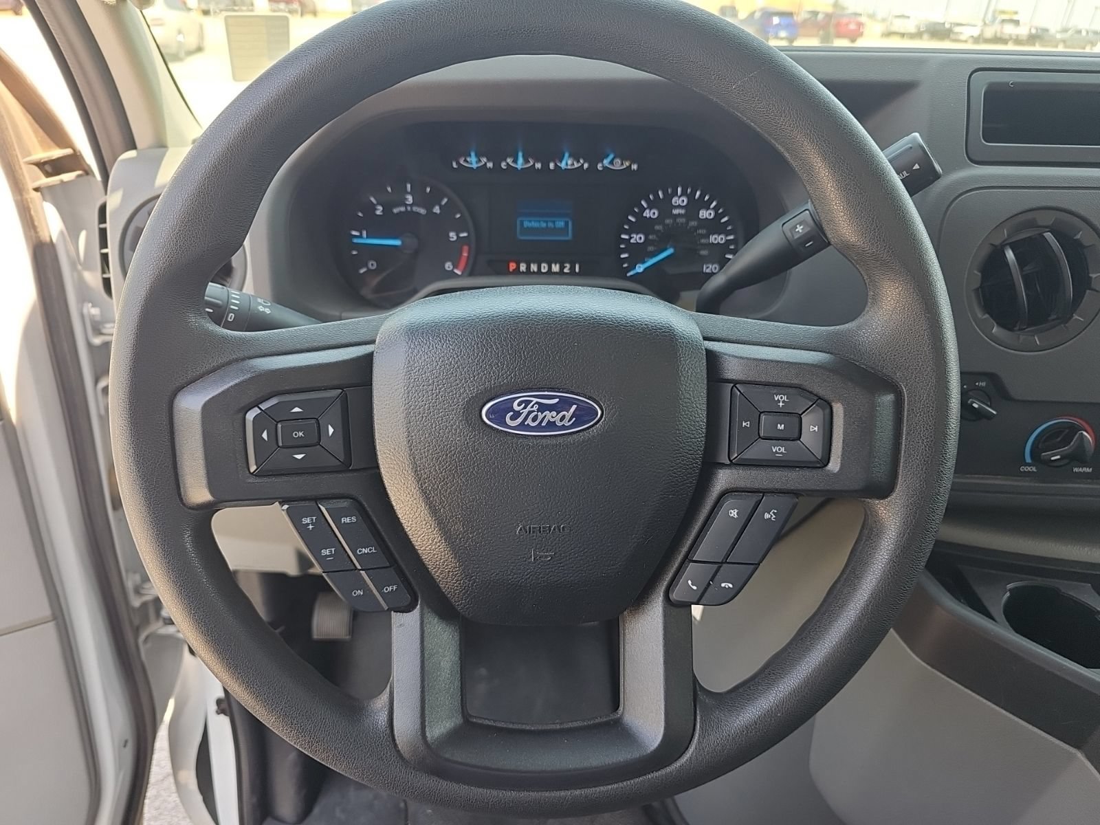 Used 2024 Ford E-450 and Econoline 450 Super Duty w/ Power Windows & Locks Group RWD image 14