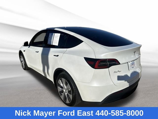 Used 2022 Tesla Model Y Long Range image 5