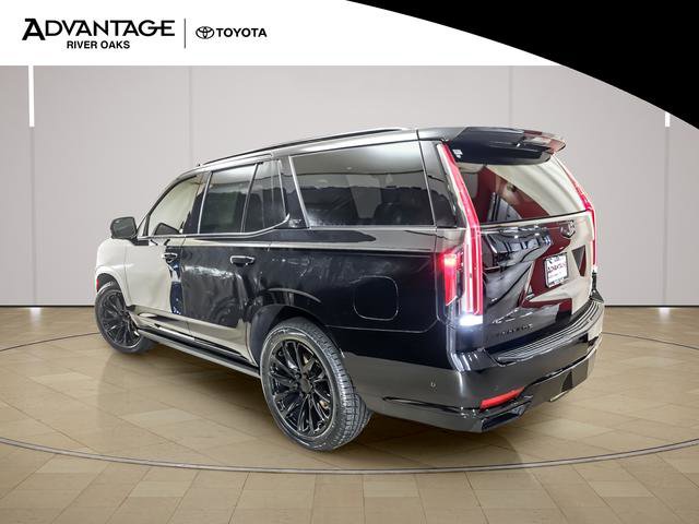 Used 2023 Cadillac Escalade Sport Platinum w/ LPO, ONYX Package image 5