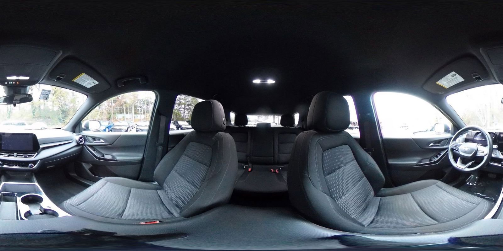 Used 2025 Chevrolet Equinox LT image 42