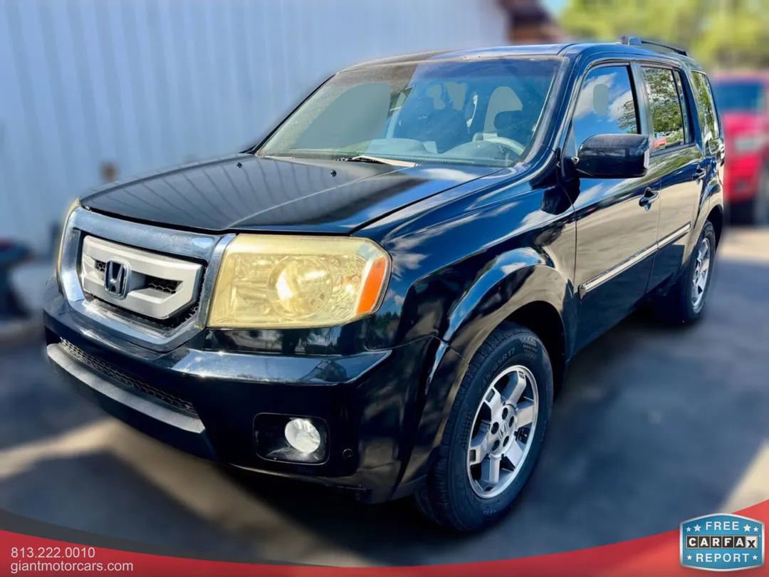Used 2011 Honda Pilot Touring image 1