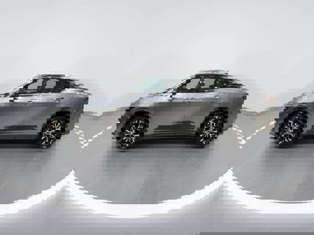 Certified 2023 Toyota Crown XLE image 5