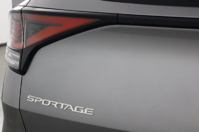 Used 2023 Kia Sportage LX FWD image 36