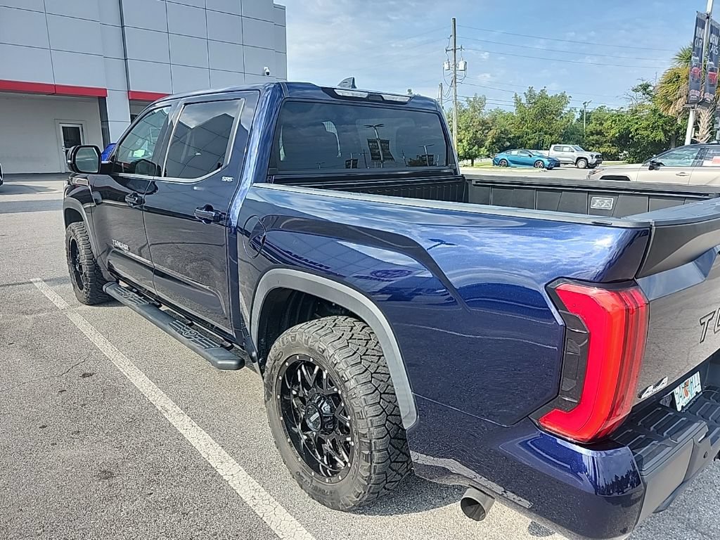 Used 2022 Toyota Tundra SR5 w/ SR5 Premium Package AWD/4WD image 29