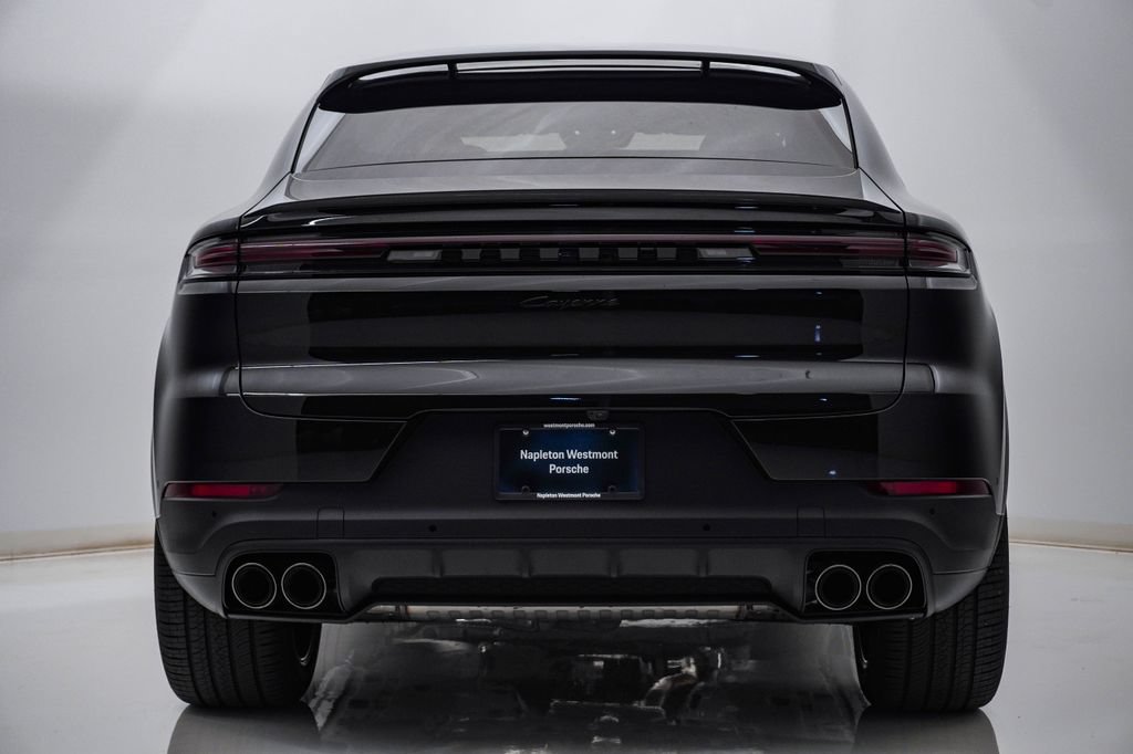 New 2026 Porsche Cayenne Coupe AWD/4WD image 10