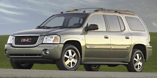 Used 2005 GMC Envoy XL SLT