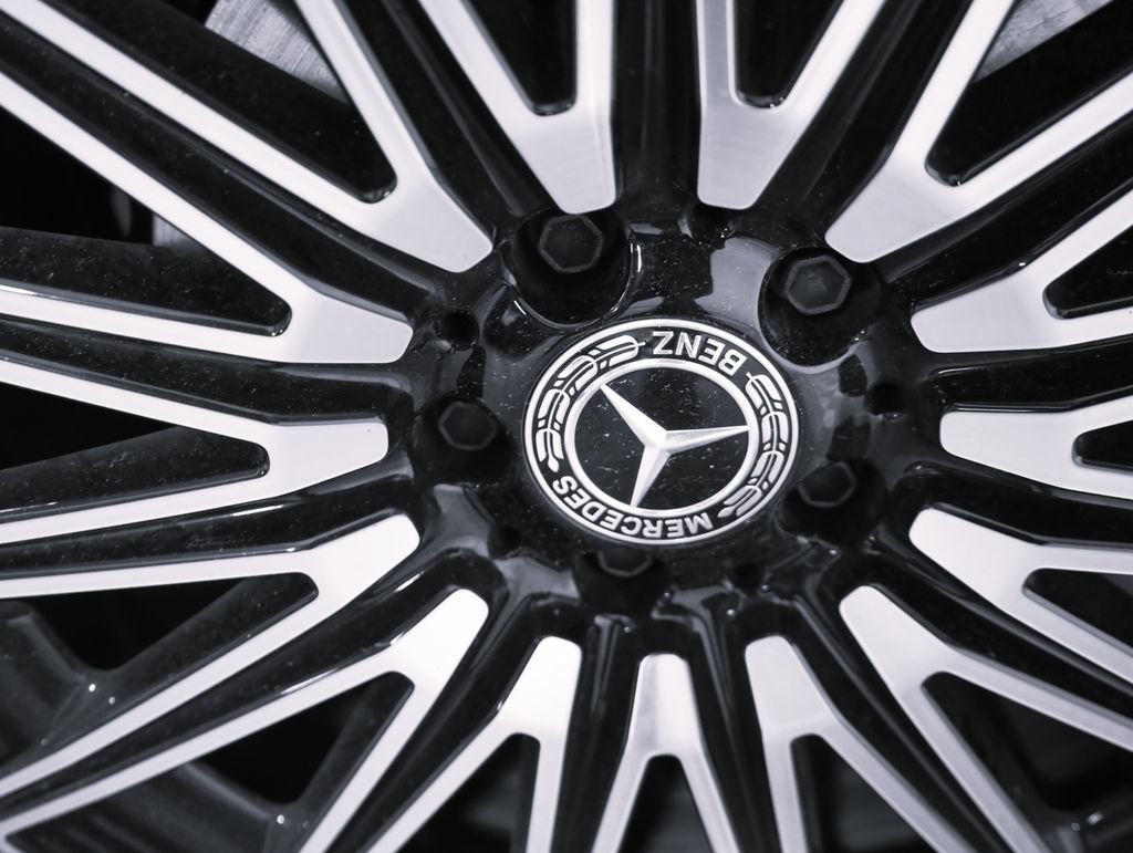 Certified 2026 Mercedes-Benz CLE 450 4MATIC Coupe image 8