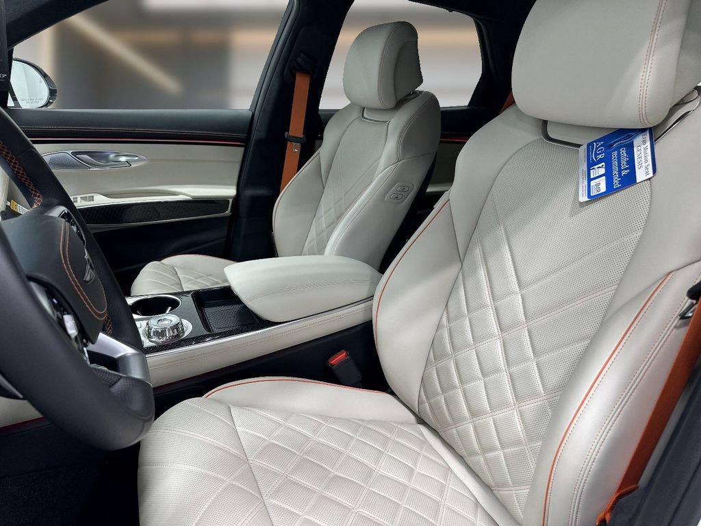 Certified 2026 Genesis GV70 3.5T Sport Prestige AWD/4WD image 9