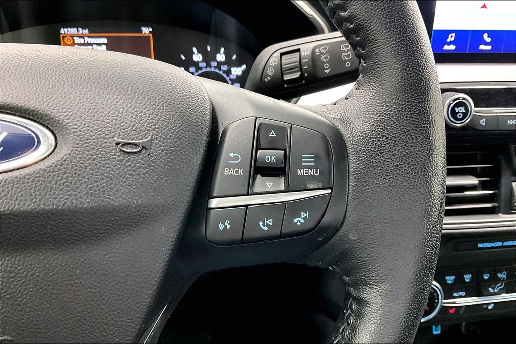 Used 2020 Ford Escape SEL image 24