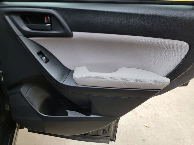 Used 2015 Subaru Forester 2.5i Premium w/ Popular Package #1 image 17