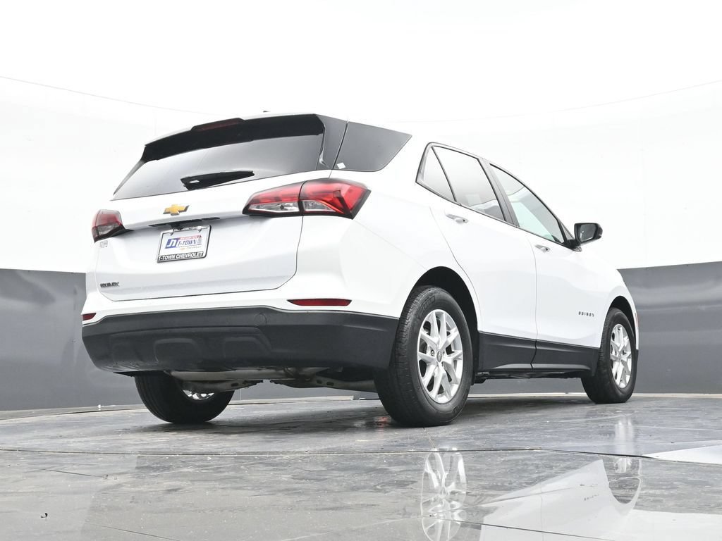 Used 2024 Chevrolet Equinox LS w/ LS Convenience Package FWD image 41