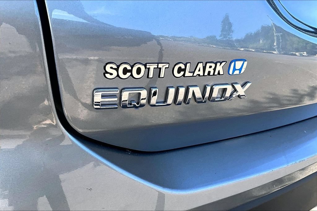 Used 2024 Chevrolet Equinox LT AWD/4WD image 24