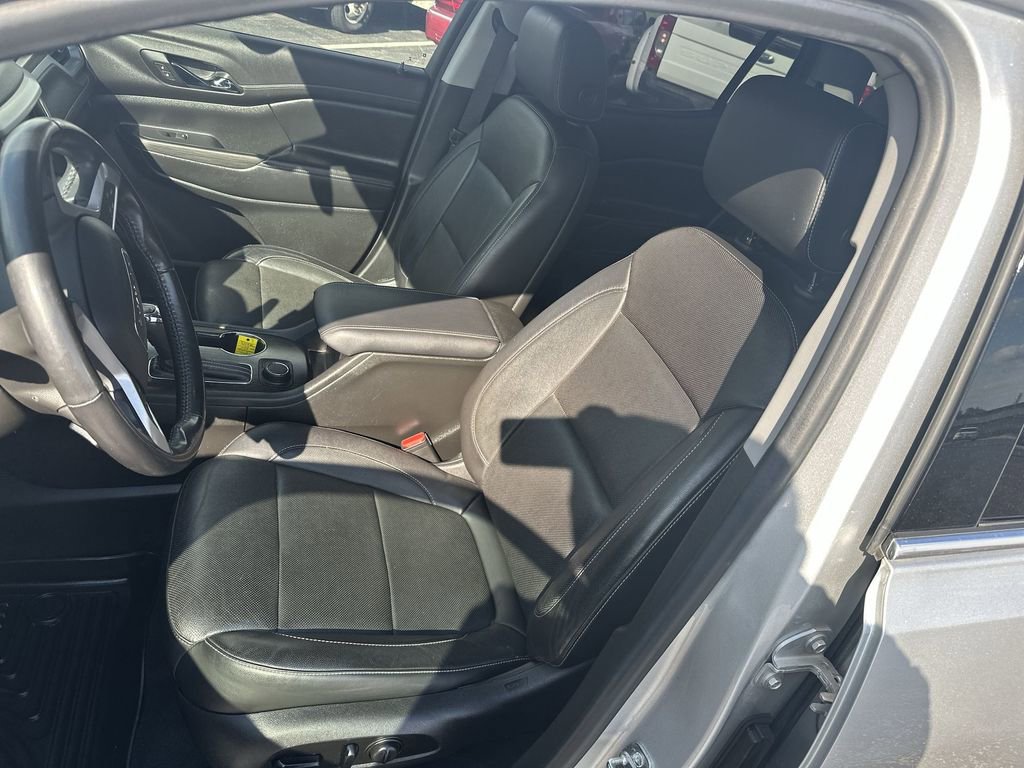 Used 2019 GMC Acadia SLT FWD image 13