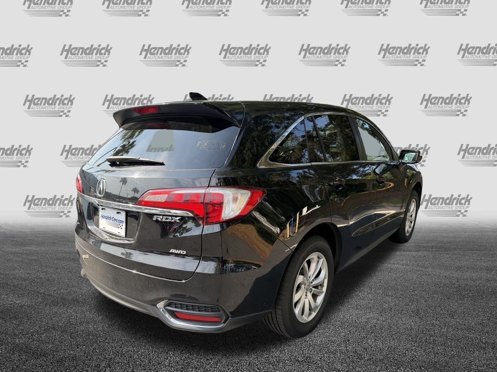 Used 2017 Acura RDX w/ Technology Package AWD/4WD image 9