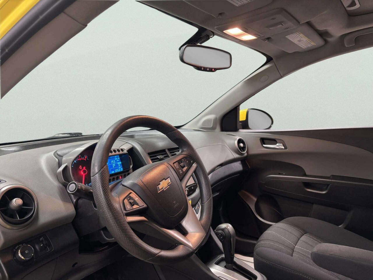 Used 2015 Chevrolet Sonic LT w/ LT Promotional Package image 11