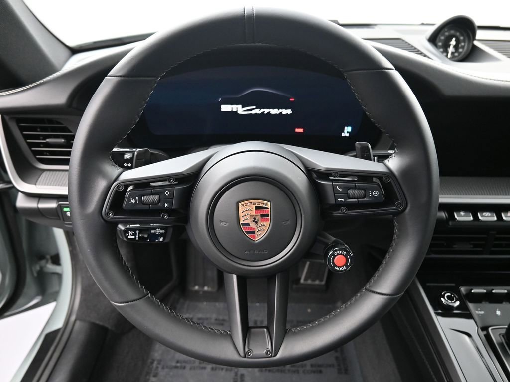 Certified 2025 Porsche 911 Carrera RWD image 11