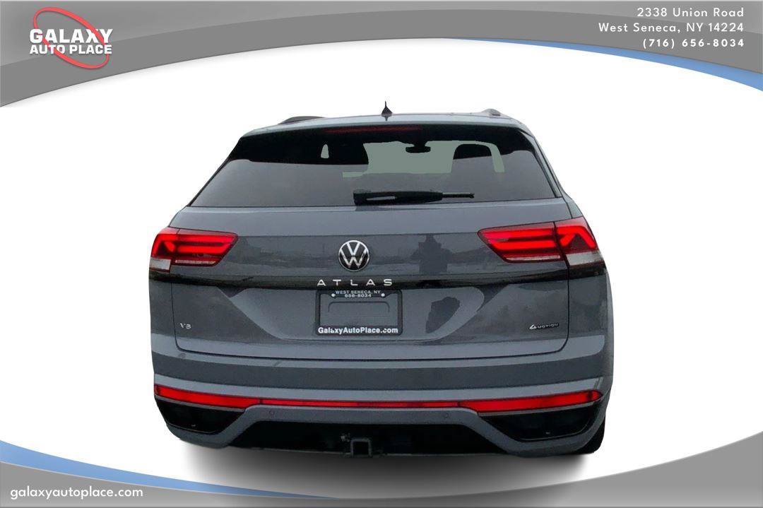 Used 2023 Volkswagen Atlas Cross Sport SEL AWD/4WD image 6