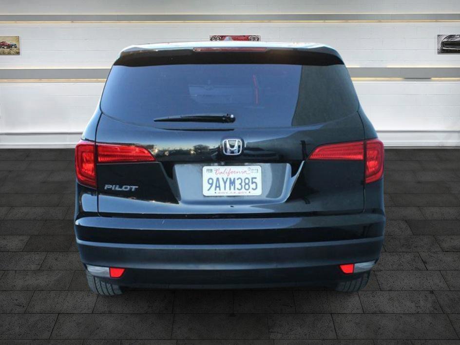 Used 2016 Honda Pilot EX image 6