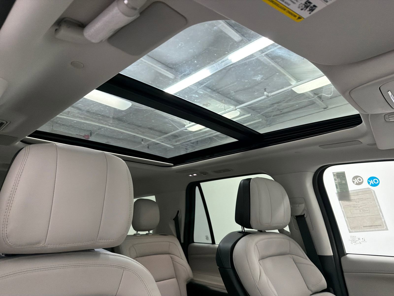 New 2026 Lincoln Navigator Reserve AWD/4WD image 14
