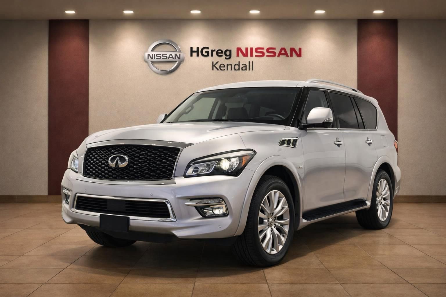 Used 2017 INFINITI QX80 4WD w/ Driver Assistance Package image 3