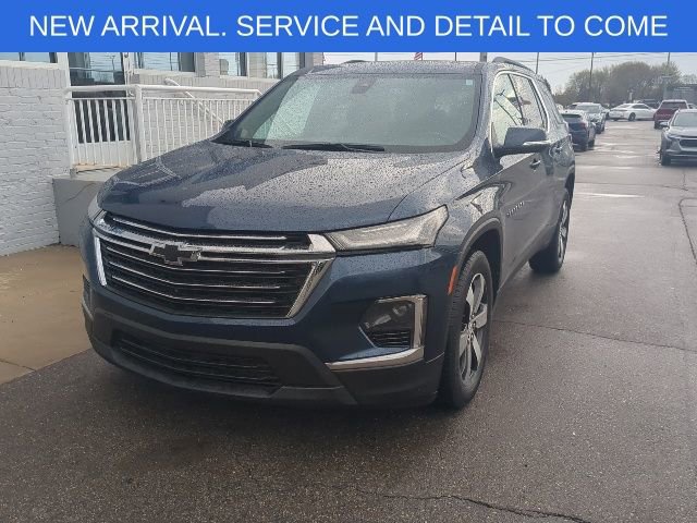 Used 2023 Chevrolet Traverse LT w/ LT Premium Package image 1