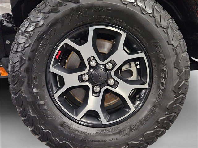Used 2021 Jeep Wrangler Unlimited Rubicon AWD/4WD image 22