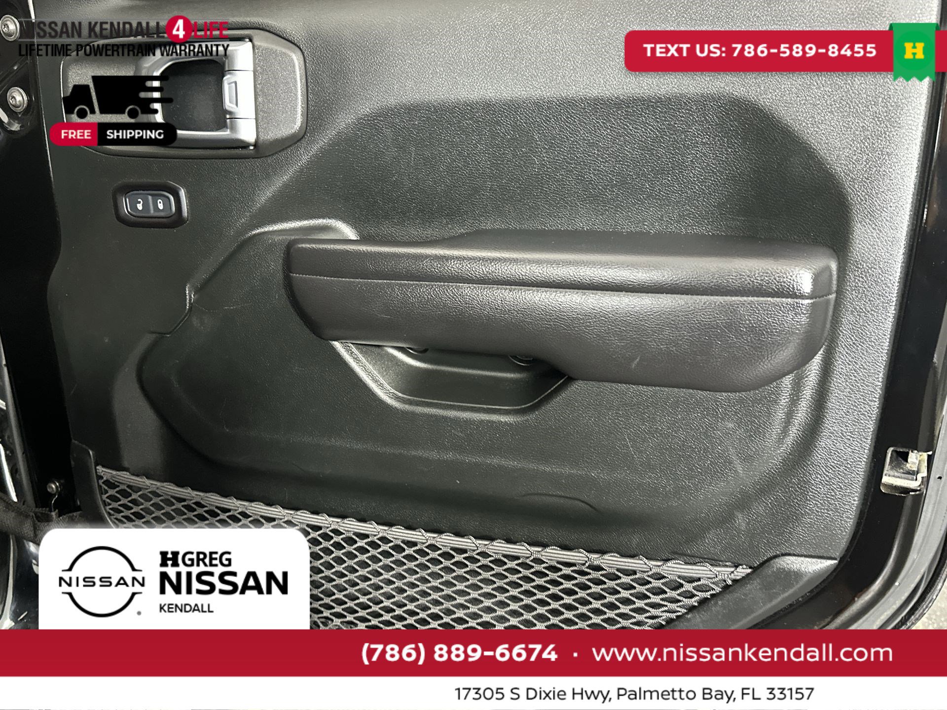 Used 2018 Jeep Wrangler Unlimited Sport S image 34