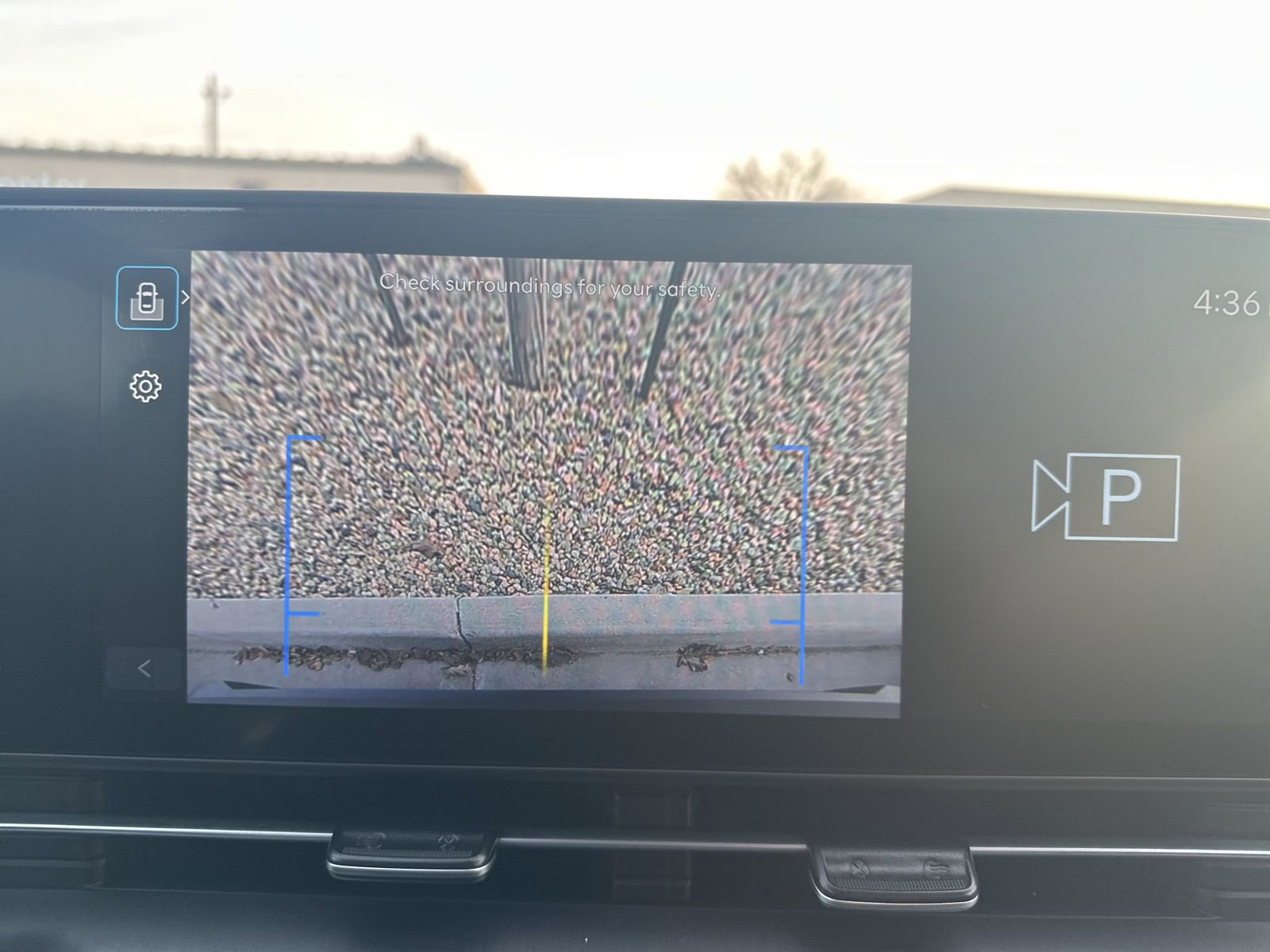 Used 2025 Hyundai Kona SEL image 25