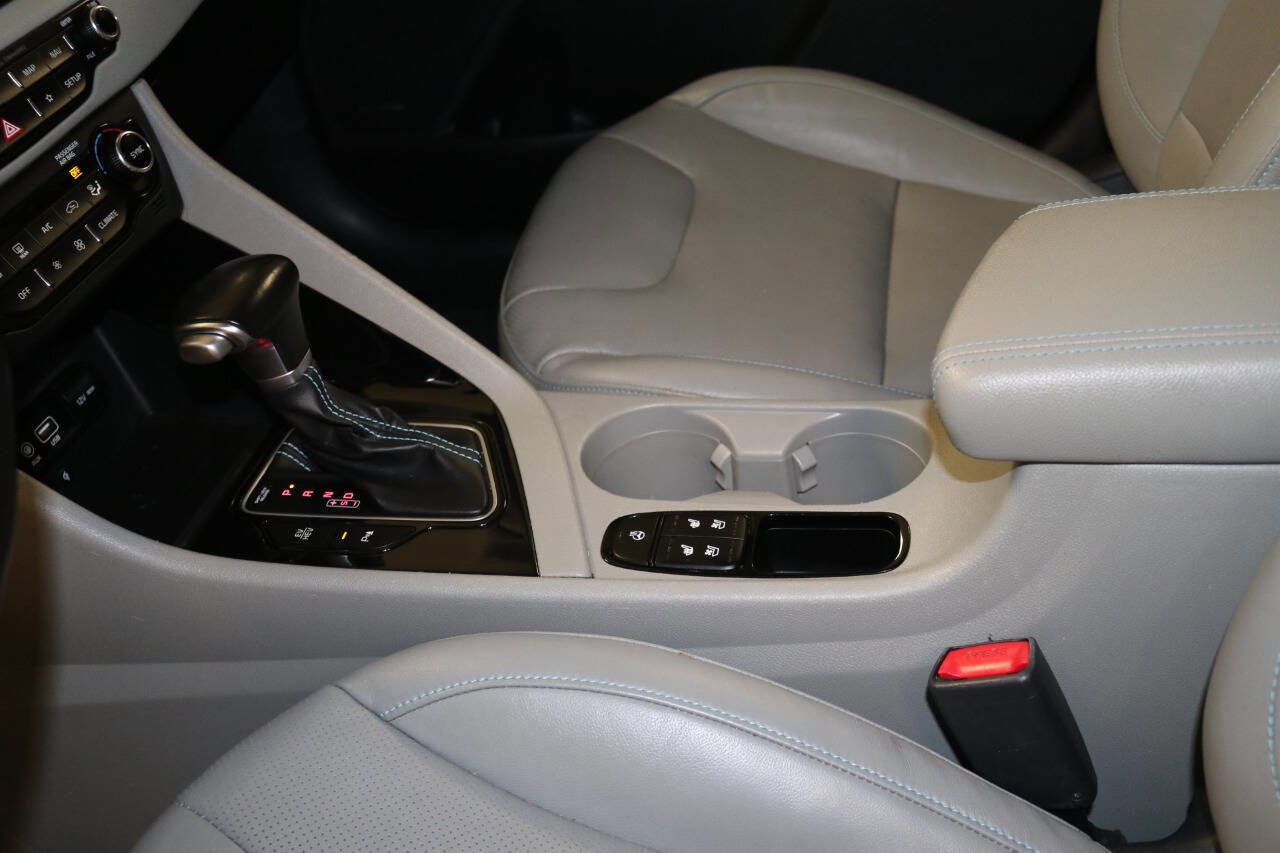 Used 2018 Kia Niro EX Premium image 48