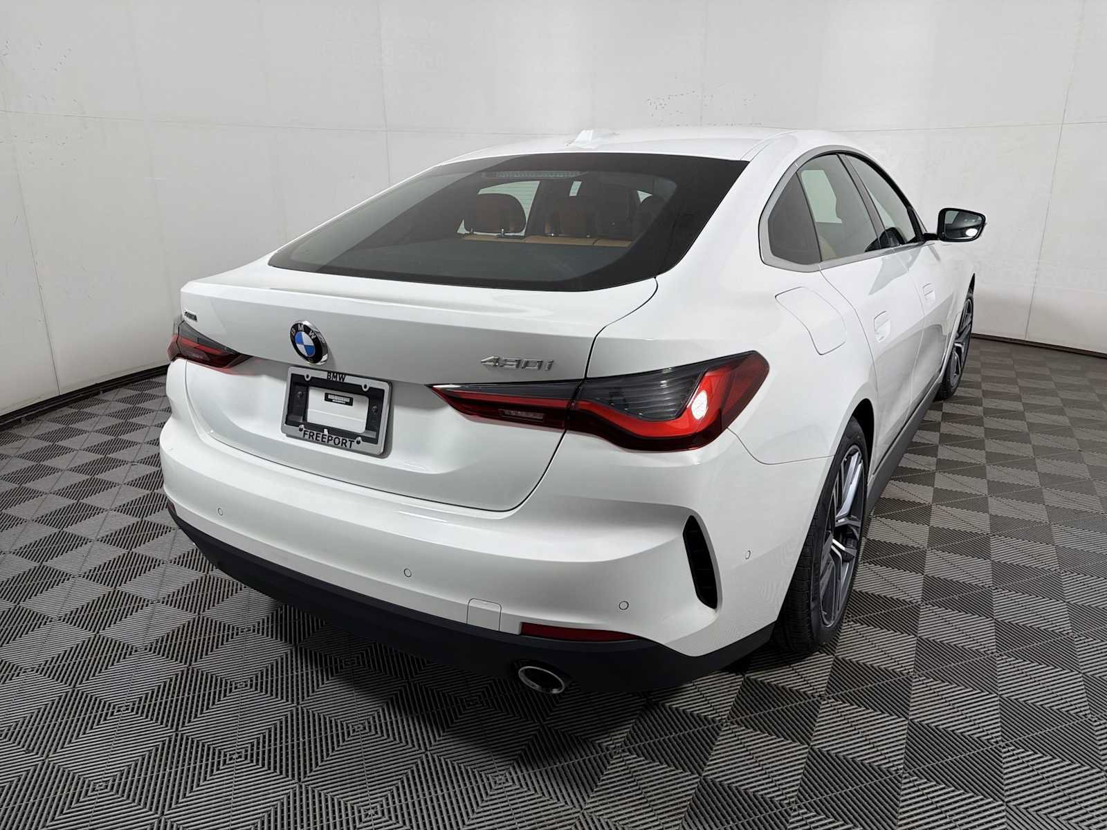 Certified 2024 BMW 430i Gran Coupe xDrive w/ Convenience Package AWD/4WD image 6