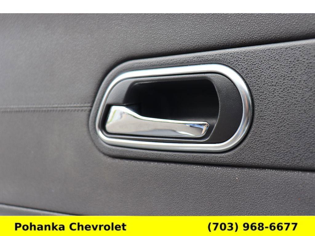 Used 2006 Chrysler Crossfire Limited image 19