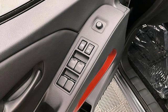 New 2026 Nissan Frontier PRO-4X AWD/4WD image 32