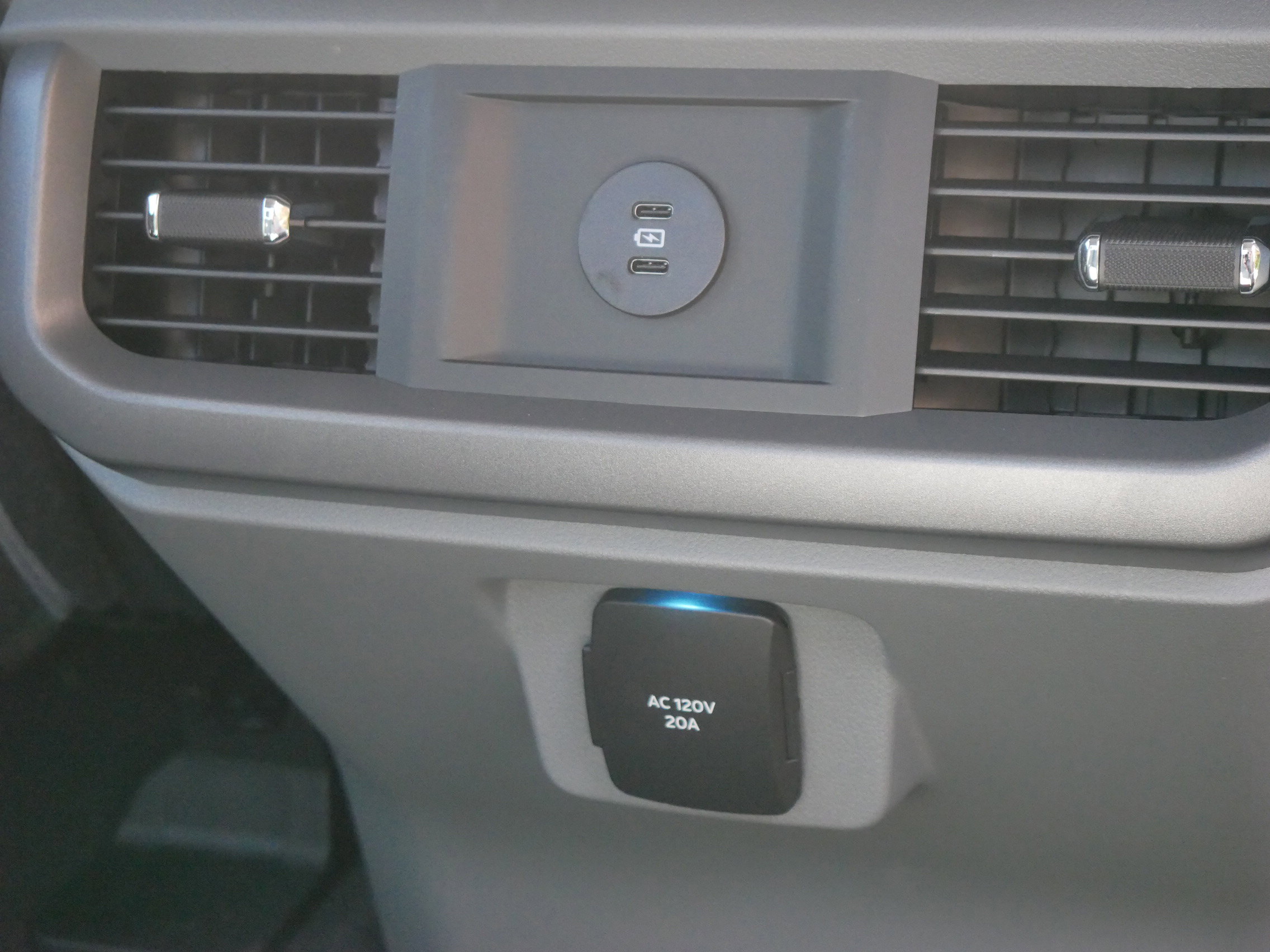 New 2025 Ford F150 Lightning Flash image 35