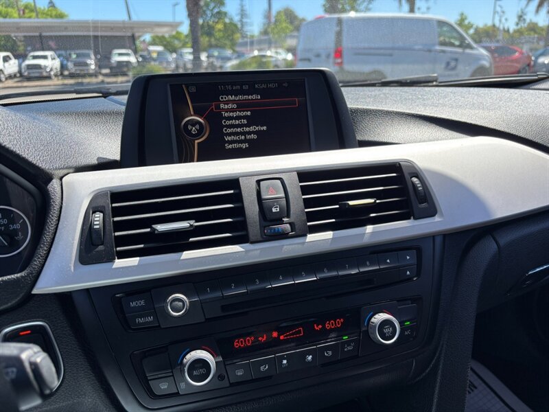 Used 2014 BMW 320i Sedan RWD image 18