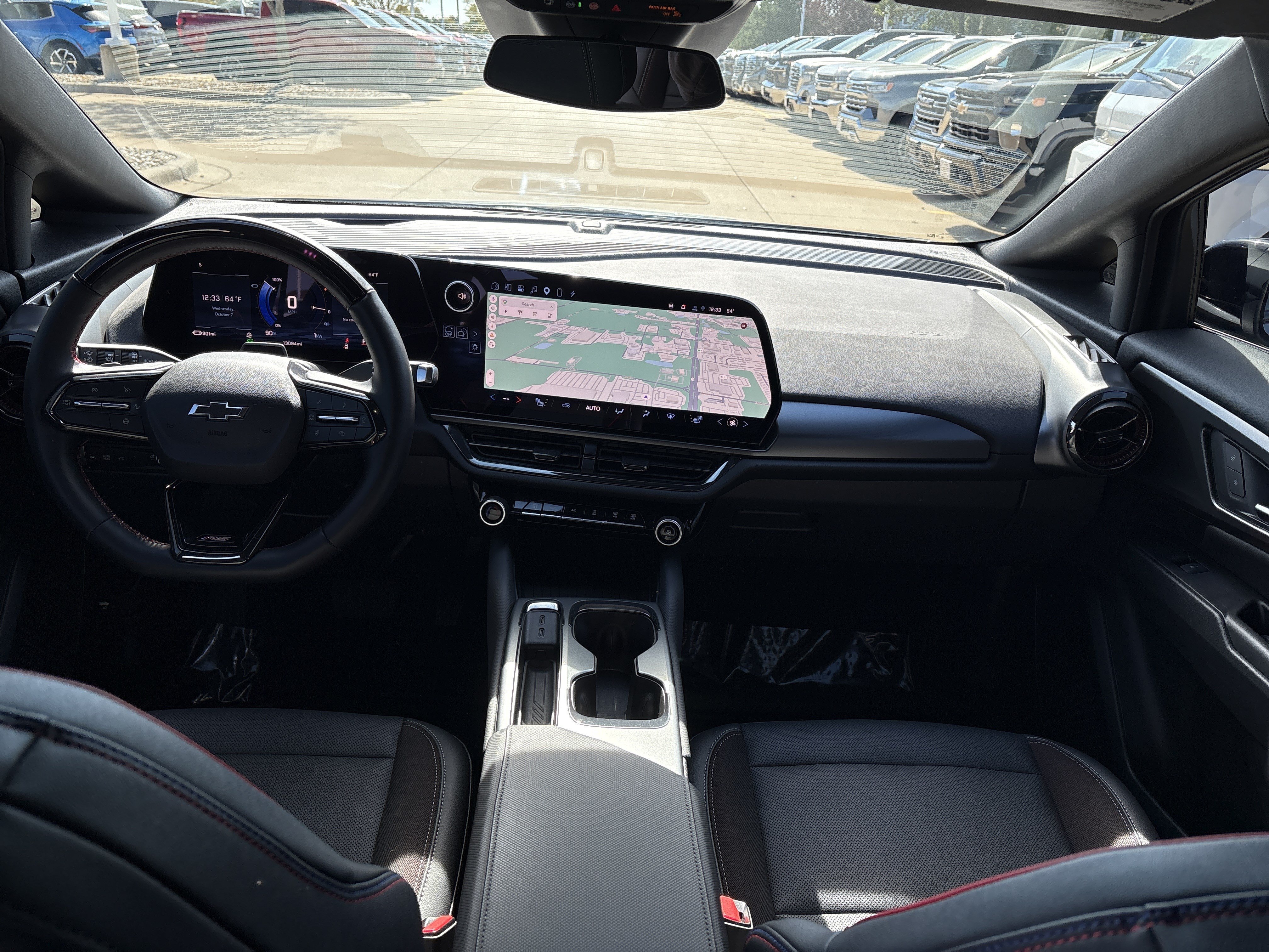 Used 2024 Chevrolet Equinox EV RS FWD image 15