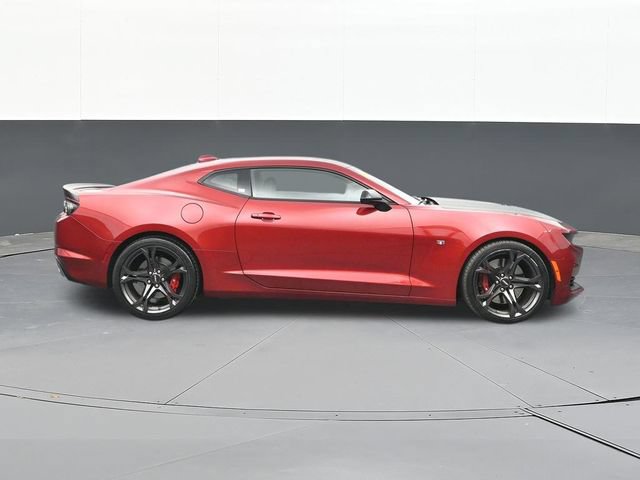 Used 2022 Chevrolet Camaro SS RWD image 17